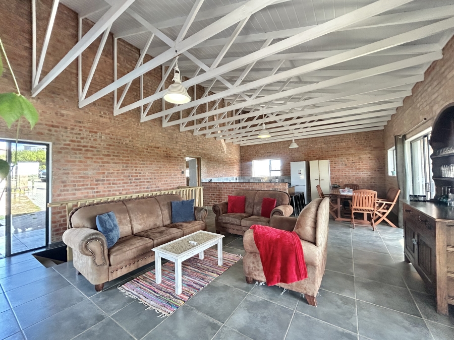 3 Bedroom Property for Sale in Paradise Beach Eastern Cape